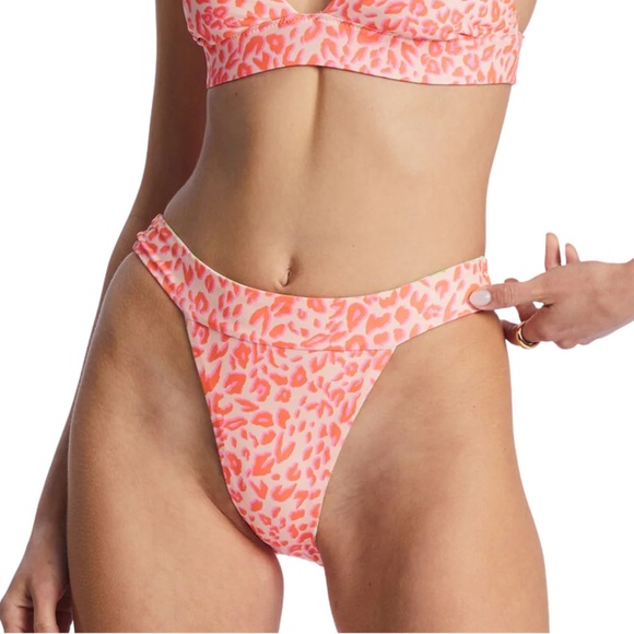 NWT Billabong Lei Low Rev Banded Hike Reversible Bikini Bottoms cheetah zebra - Picture 3 of 9